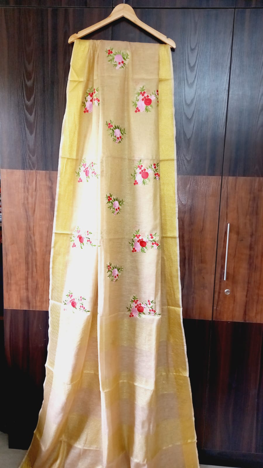 EXCLUSIVE GOLD TISSUE LINEN SAREE