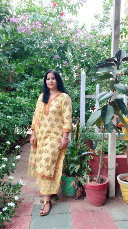 PURE COTTON UNSTITCHED HAND BLOCK PRINT SUIT